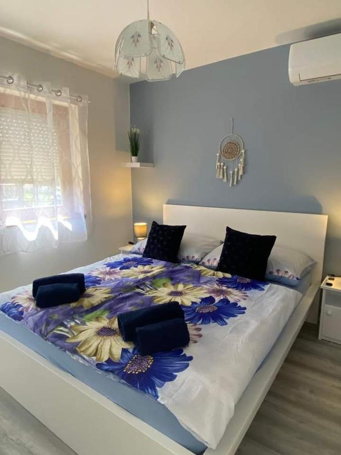 Helena Apartman Черсегтомай Экстерьер фото